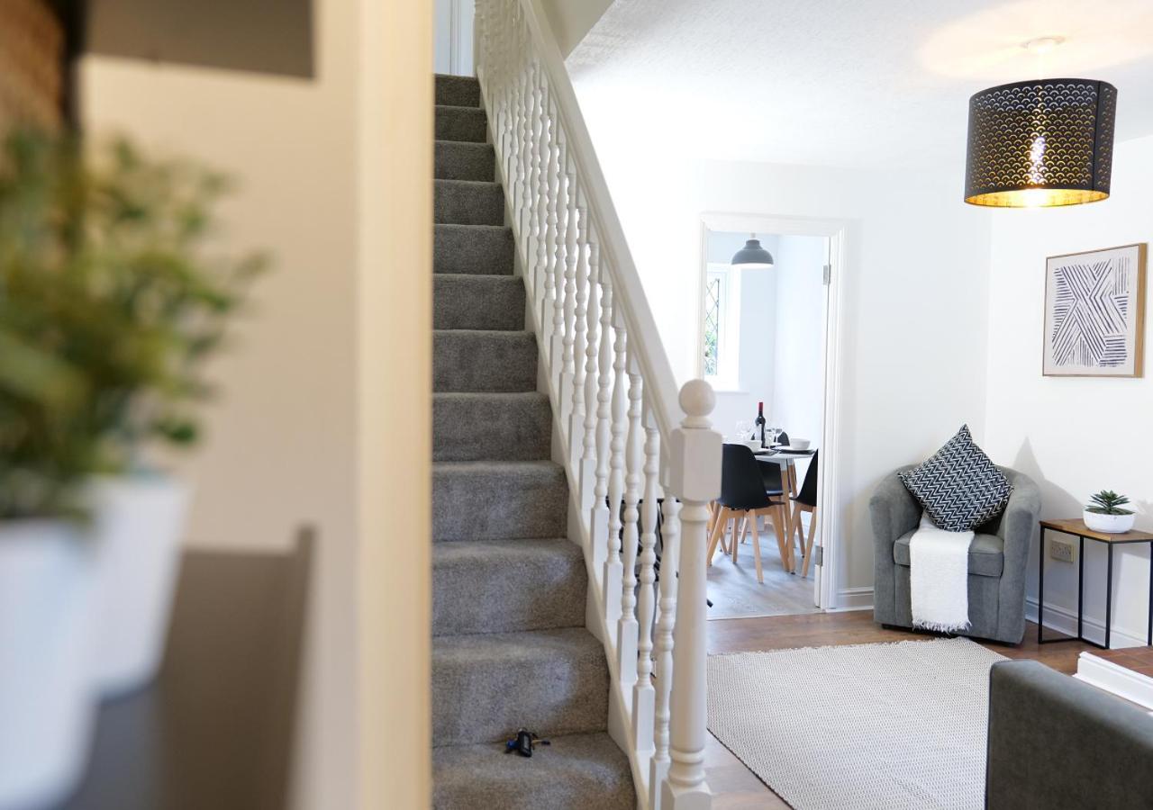 Modern Spark Home With Parking, Garden, Wi-Fi Birmingham Zewnętrze zdjęcie